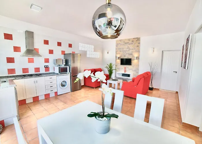 Yuca Con Piscina Privada En * Conil De La Frontera